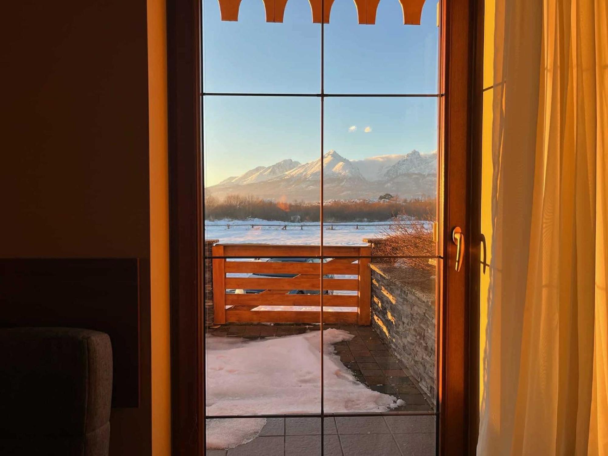 Tri Stity Apartment With Tatra View Terrace Vel'ka Lomnica Buitenkant foto